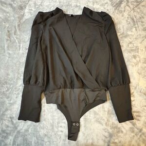 Dynamite Stylish Black Bodysuit

#1254